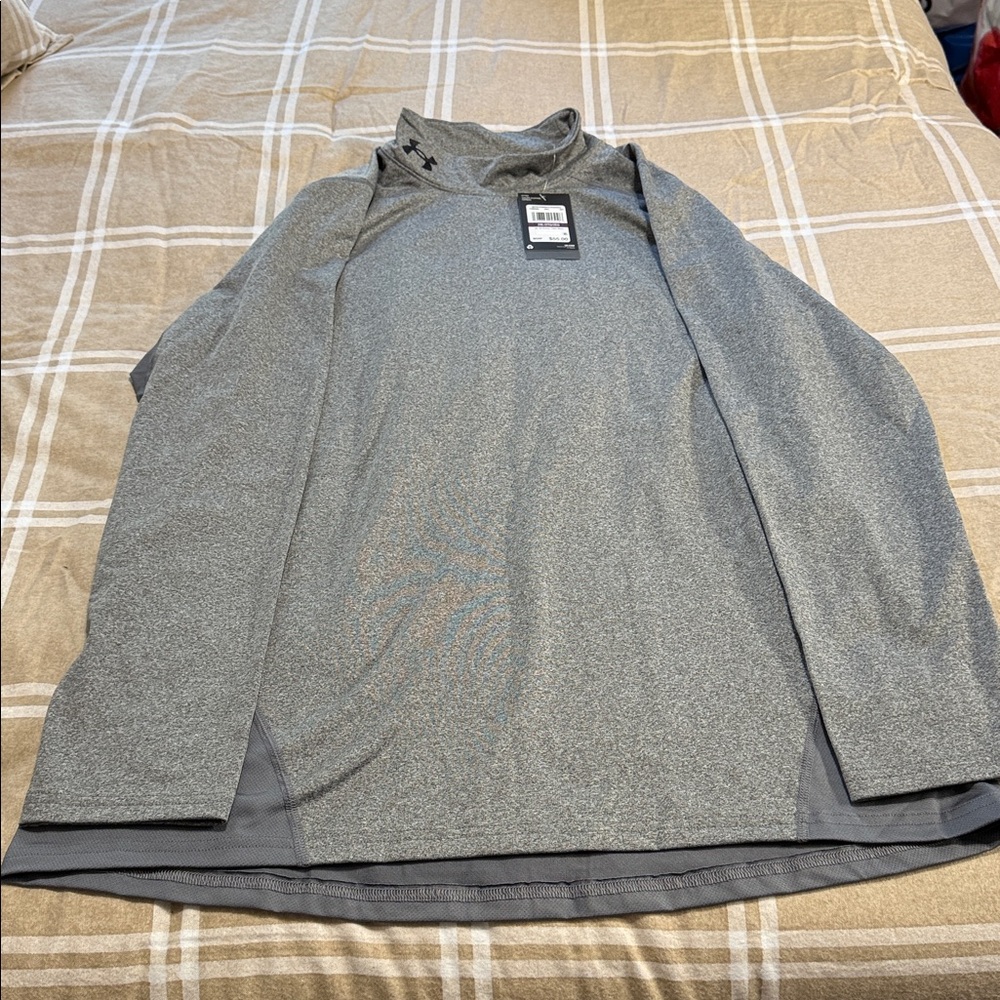 Under Armour Heather Gray Performance Top